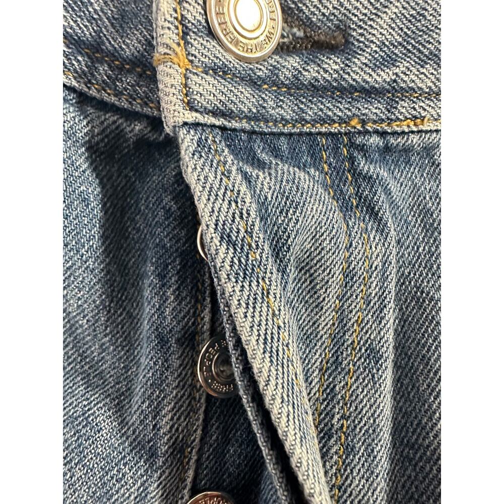 WE THE FREE BLUE JEANS SIZE 31 FREE PEOPLE BUTTON FLY RAW HEM HIGH RISE Boho A51 - Picture 6 of 8